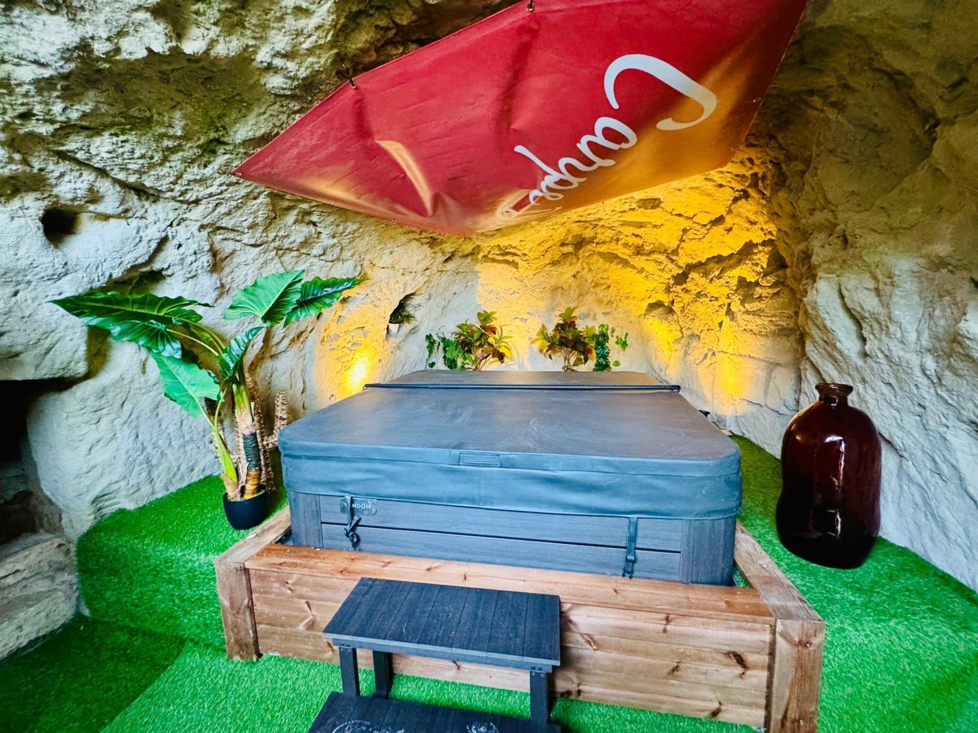 Gite - Petite Maison Proche Du Futuroscope Beaumont  Екстериор снимка
